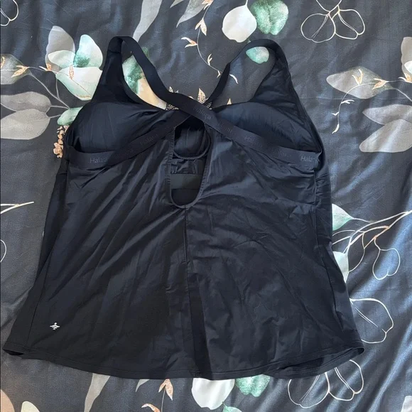 Halara Athletic Tank - Picture 2 of 2